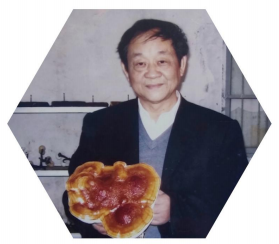 徐序坤培植成功聚宝灵芝